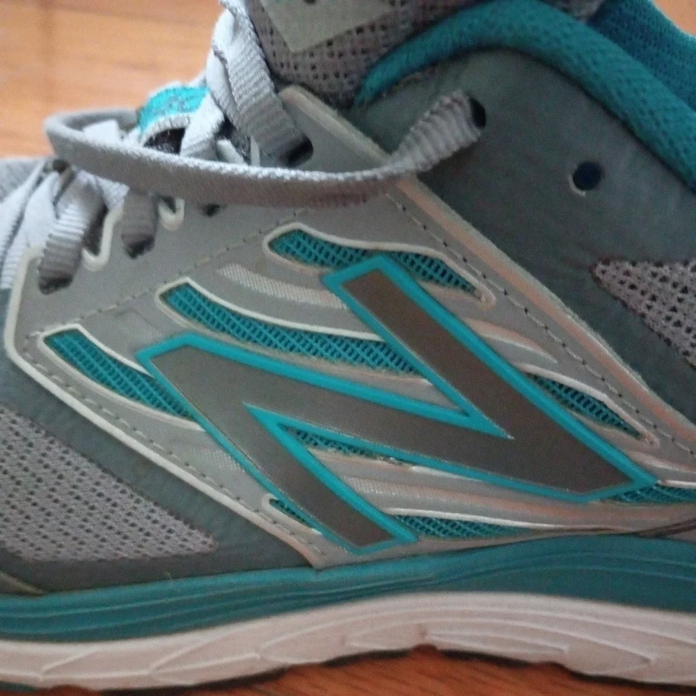 New Balance 1340v3 USA Women's Size 9 Running Shoes Gray Blue Athletic S…